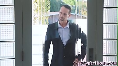 Eaten out and fucked teen er facial