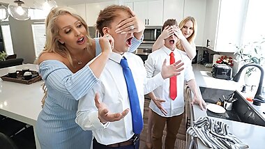 MomSwap - Hot Studs Cancelled Date Night and Spent their Evening Eating Mature Cunts instead