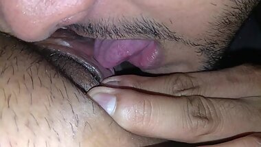 My Boyfriend Licking and Sucking my Vagina with Orgasm - Real Amateur